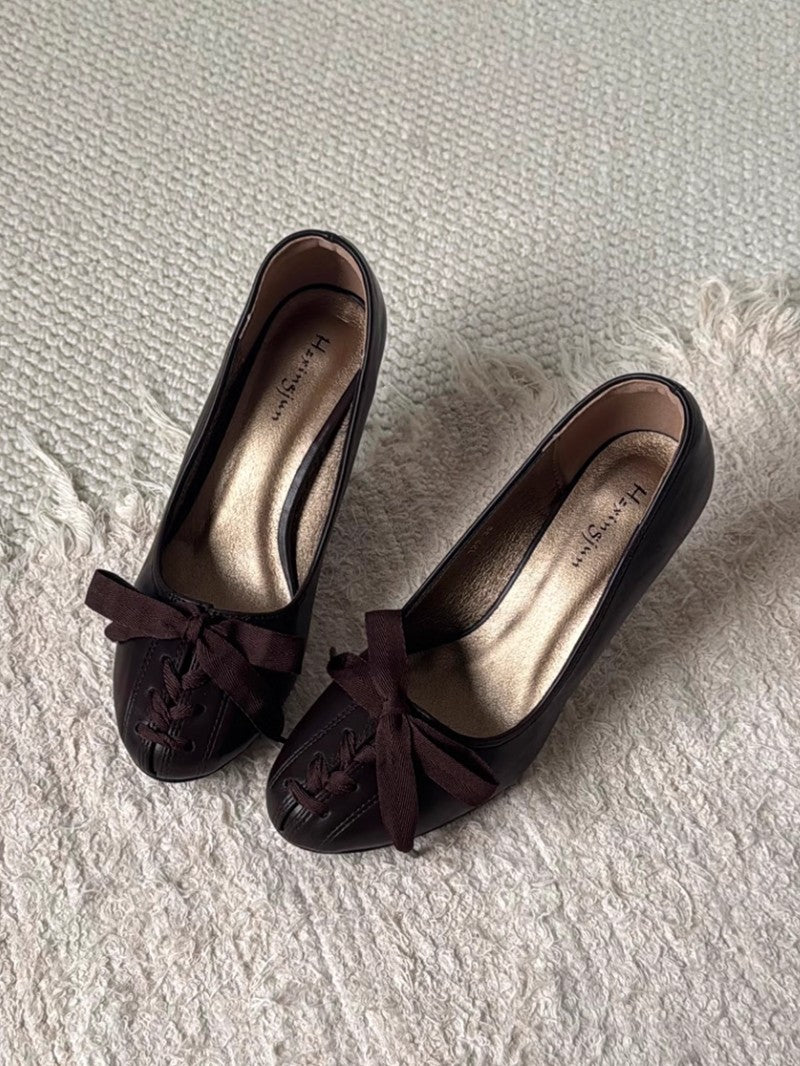 Retro Bow-Tie Low-Cut High Heels