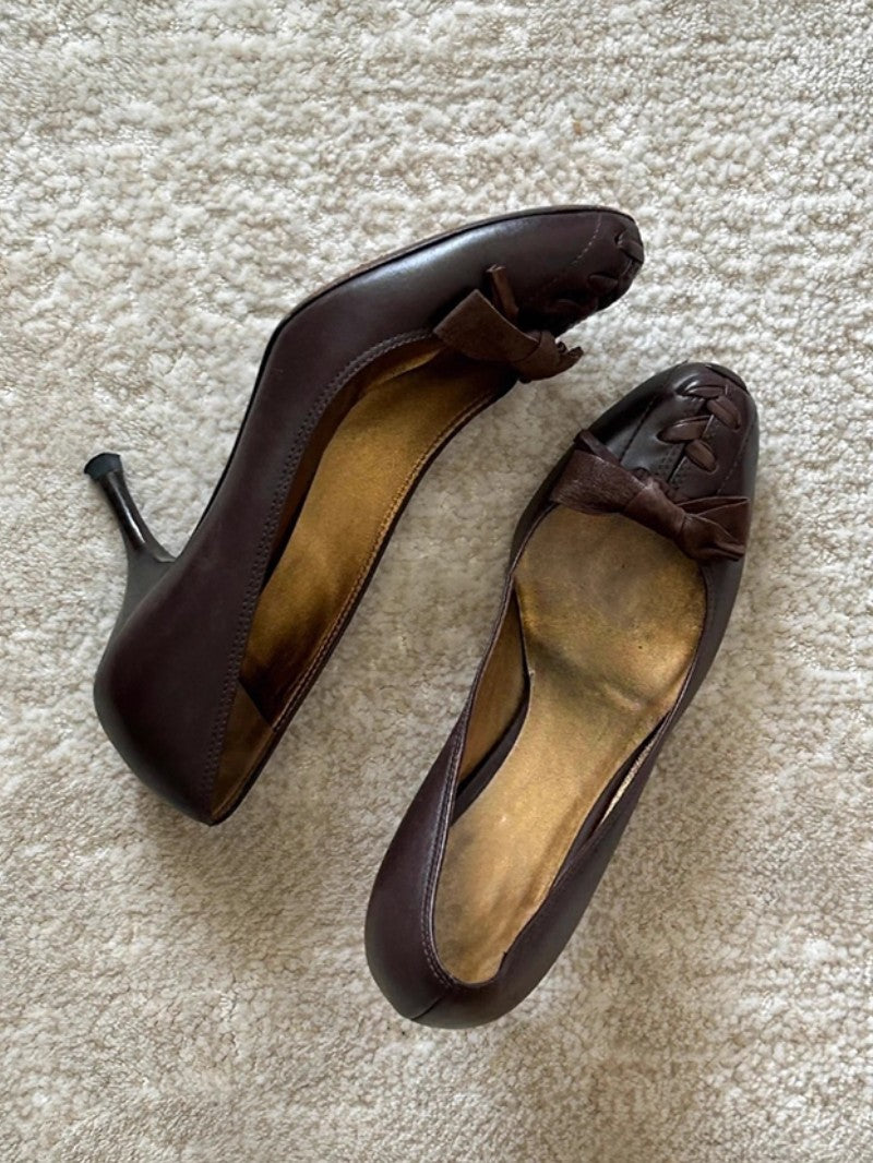 Retro Bow-Tie Low-Cut High Heels